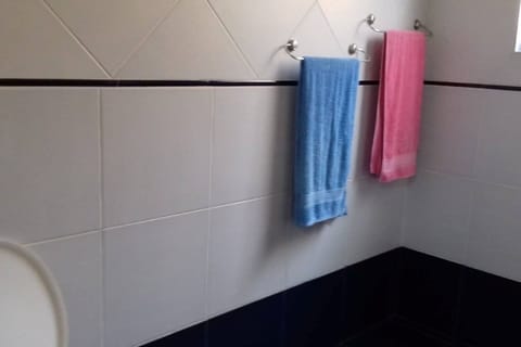 Shower, towels