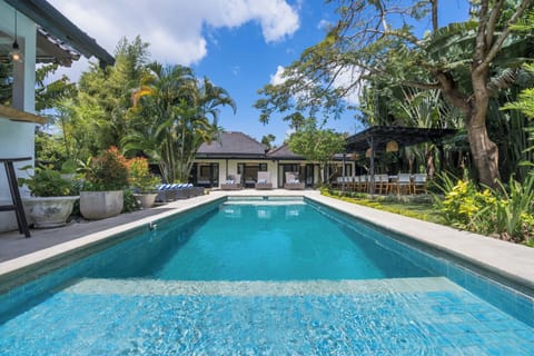 Pool | Indoor pool, outdoor pool