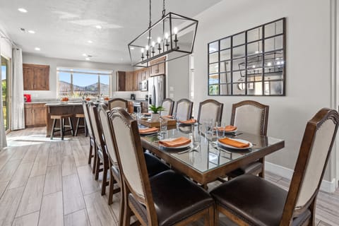 Formal dining to enjoy your amazing meals.