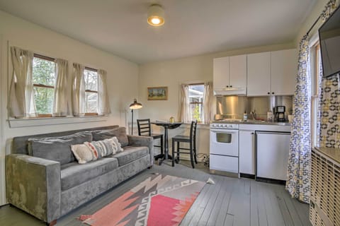 This charming vacation rental has many modern comforts.