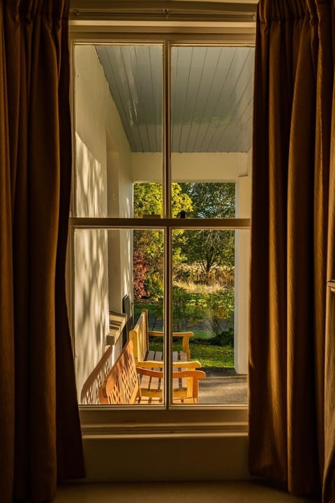 Sunny veranda - photo by guest Ian Ward