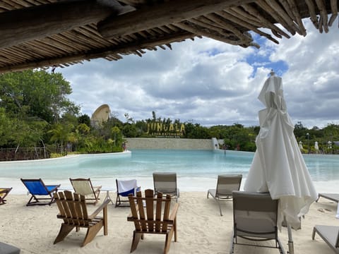 Indoor pool, outdoor pool