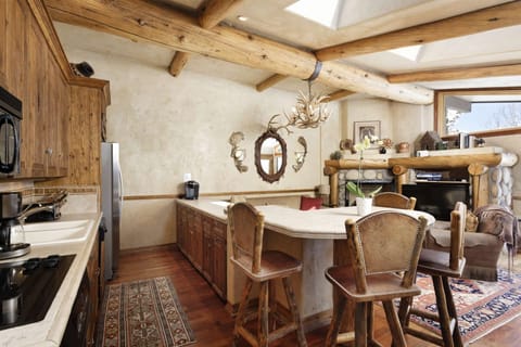 Enjoy a glass of wine and chat with the chef in the group as a wonderful meal is prepared in the fully stocked kitchen.