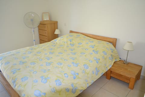 2 bedrooms, iron/ironing board