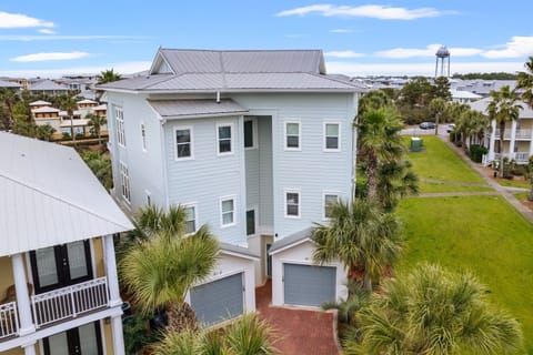 Welcome to Salty Sunsets!