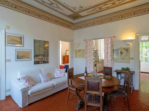 Furniture, Property, Picture Frame, Table, Couch, Wood, Living Room, Interior Design, Building, Flooring