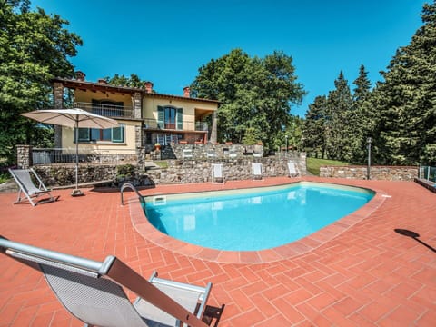 Swimming Pool, Property, Real Estate, Vacation, Building, House, Leisure, Residential Area, Estate, Azure