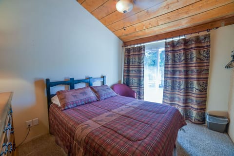 18 bedrooms, iron/ironing board, travel crib, free WiFi