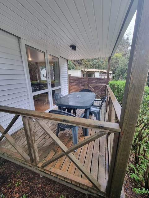 Camping l'Orée Des Cévennes Térrasse