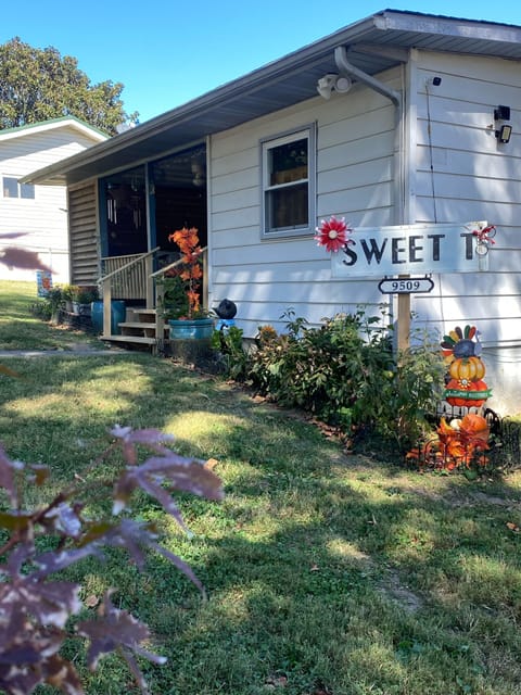 Welcome to Sweet T’s!
Happy Fall y’all!!