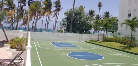 Sport court