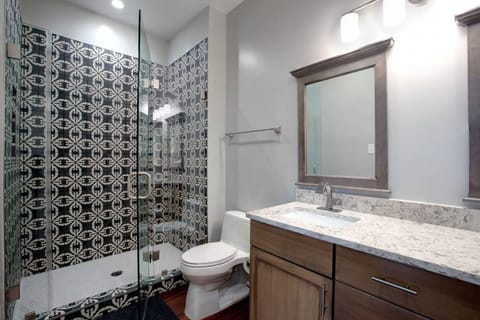 Combined shower/tub, hair dryer, towels, soap