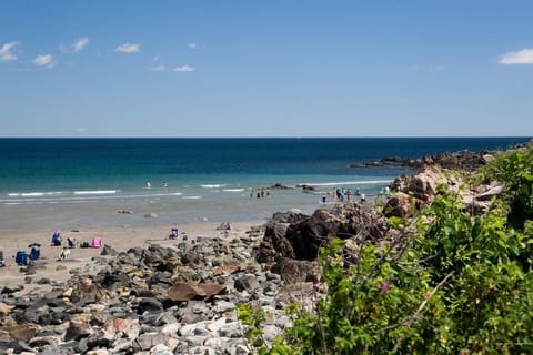 Beach nearby, sun loungers