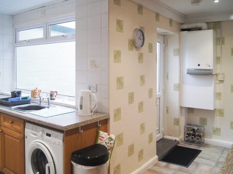 Kitchen | Kiwi Corner, Amble, near Warkworth