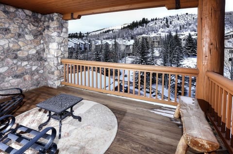 Balcony - Elkhorn Lodge at Beaver Creek