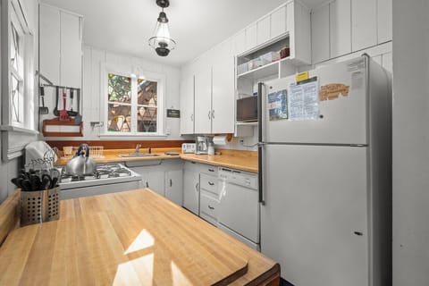 Quandt Cabin Kitchen