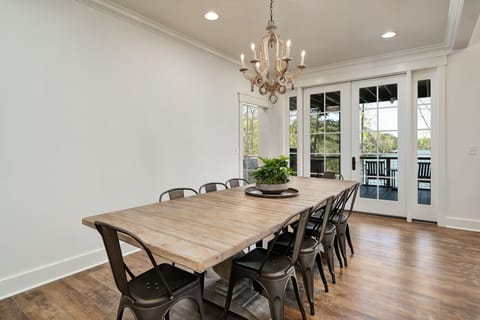 Dining room table with seating for 10