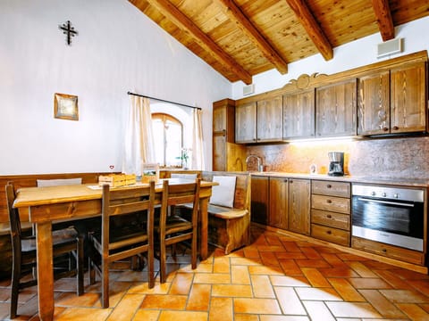 Cabinetry, Property, Furniture, Countertop, Wood, Interior Design, Drawer, Building, Wood Stain, Architecture