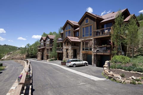 12-Mountain-Village-Terraces-101-Exterior-V12