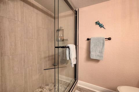 Combined shower/tub, hair dryer, towels, soap