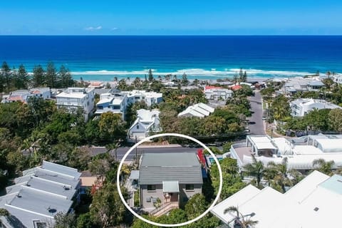 Crystal Shores location - close  to beach and Sunshine Beach Village.