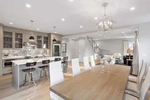 Luxury Penthouse Condos: Top U.S. Cities for Opulent Living