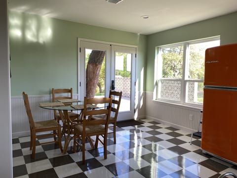 Breakfast leads to deck