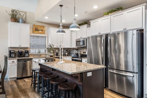 Fully stocked kitchen with all the appliances you need!