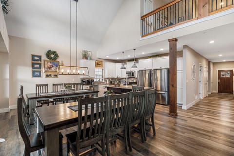 Plenty of seating at the dinning room tables!