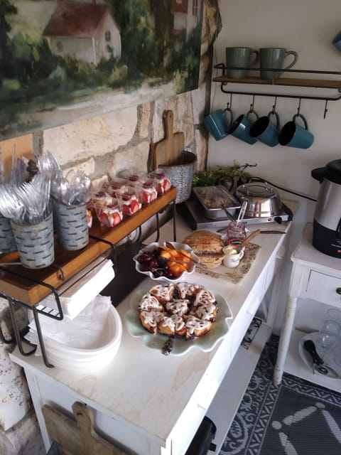 full breakfast included 