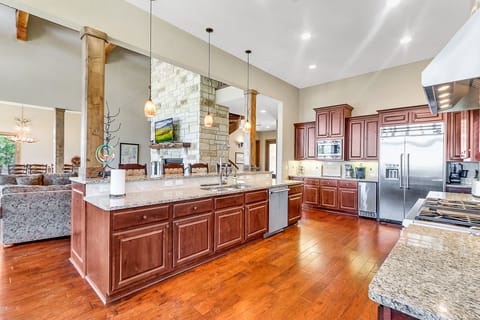 View from the breakfast table into the kitchen