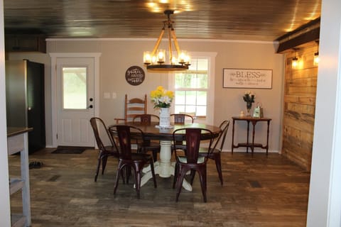 Another view of the dining room.