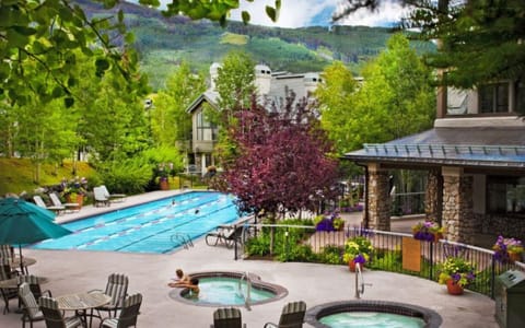Highlands Community Hot Tubs and Heated Pool
Walk Out the Back Door