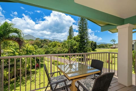 Villas of Kamalii 40 mountain view lanai - You can enjoy some al fresco dining on the balcony lanai, or simply sit and take in your beautiful surroundings.