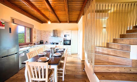 Cretan Sunrise Villa | HotelPraxis Group