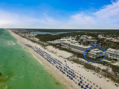 Beach | On the beach, sun loungers, beach towels