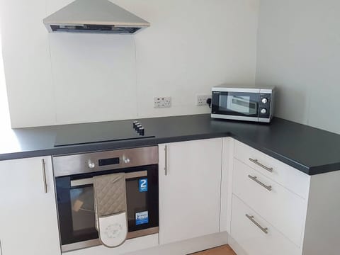 Kitchen | Black Isle Holiday Apartments -The Red Kite - Black Isle Holiday Apartments, Avoch
