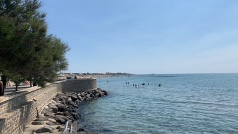 Beach nearby, sun loungers