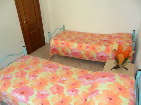 2 bedrooms, iron/ironing board