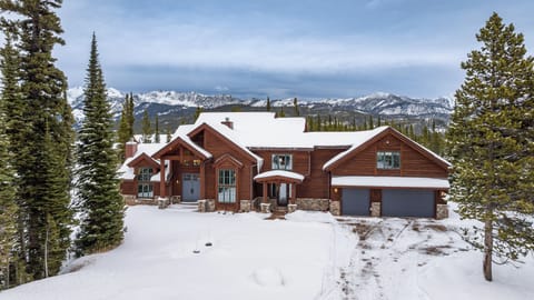 Front of Timber Lodge with gorgeous mountain backdrop