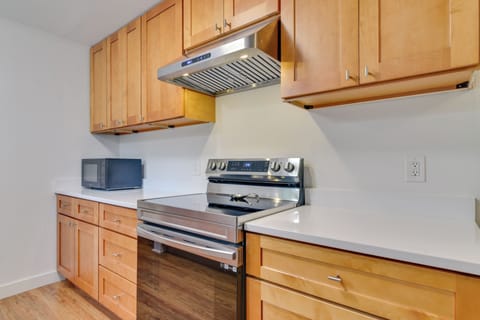 Kitchen | Blender | Teapot | Toaster