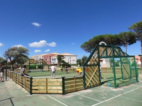 Sport court