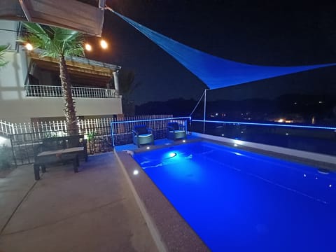 Outdoor pool, a heated pool