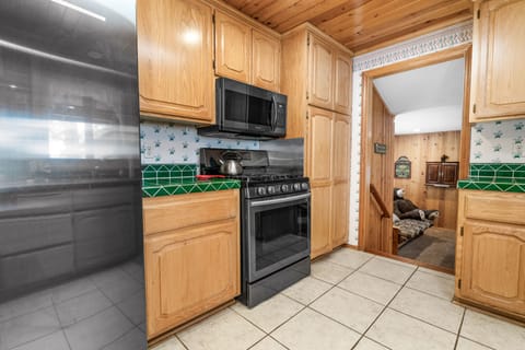 Kitchen - With kitchen appliance upgrades