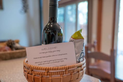 Welcome from iTrip Vacations Boise-McCall. All guests staying with us receive a welcome basket!