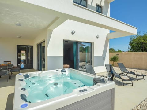 Furniture, Table, Window, Swimming Pool, Azure, Building, Chair, Lighting, Sky, Shade