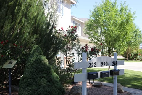 The front of the three townhomes