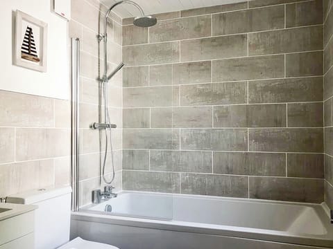 Bathroom | Spring Cottage, Neston, Wirral near Chester