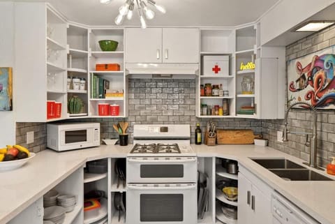 Since the kitchen is the second most lived in space next to the outdoor kitchen, we wanted it to feel like it was genuinely part of the living room.