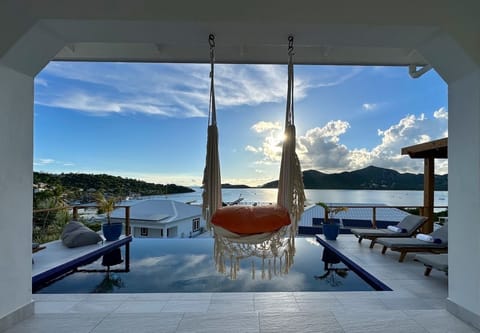 Outdoor pool, an infinity pool